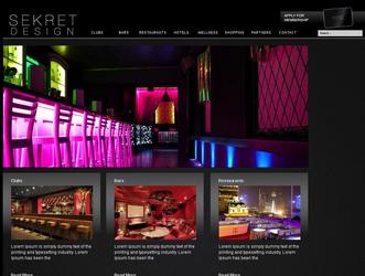 site qui donne des informations sur les clubs/hôtels/restaurants/bars/wellness 
Et qui permet aux utilisateus de faire  une premiere reservation .
le site est géré par un back office  .
il y a un page contact